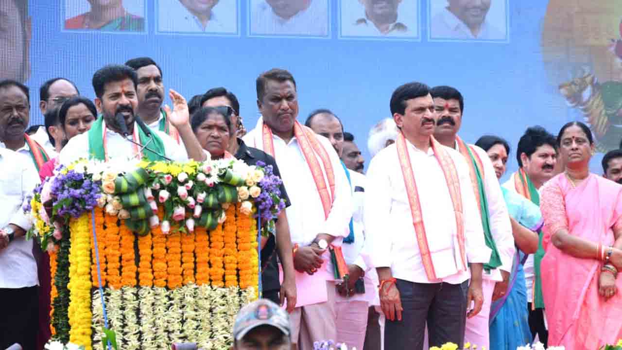 CM Revanth Reddy:మేడారంలో సీఎం రేవంత్‌రెడ్డి పర్యటన