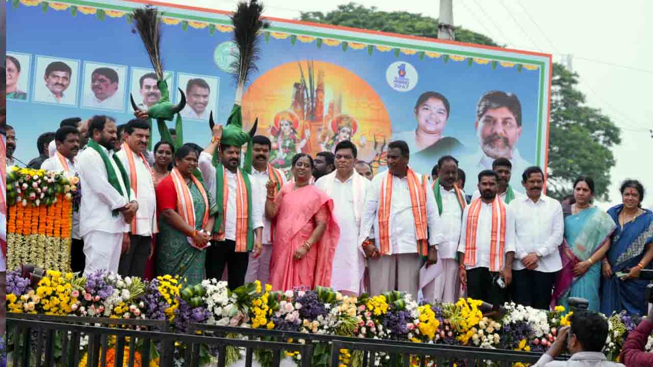 CM Revanth Reddy:మేడారంలో సీఎం రేవంత్‌రెడ్డి పర్యటన