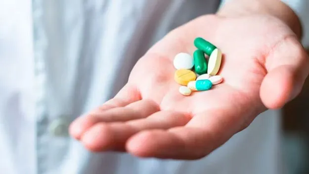 Medications Health Risks: అలర్ట్.. ఈ 3 రకాల మందులను ఎక్కువగా వాడితే ప్రమాదం! 