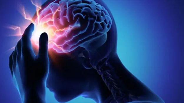 Migraine Causes and Symptoms: మైగ్రేన్ ఎందుకు వస్తుంది? కారణాలు ఏంటో తెలుసా?