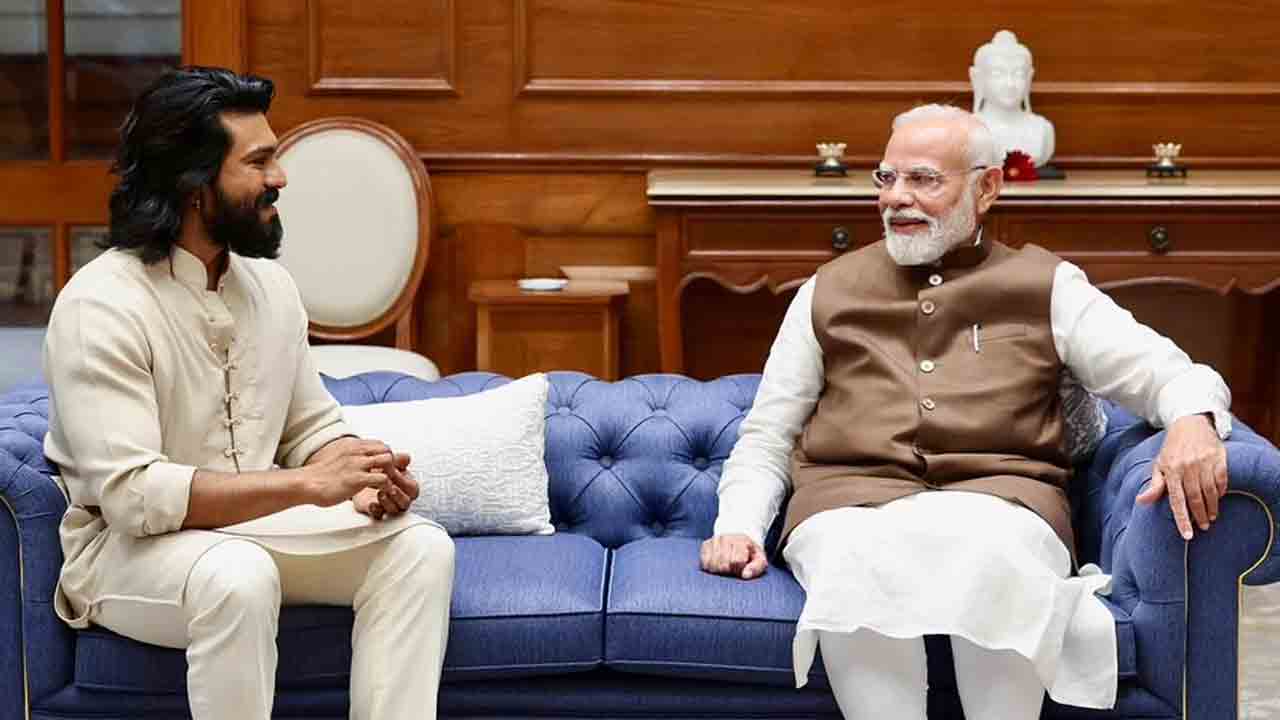 Ram Charan Met Narendra Modi: ప్రధాని మోదీతో హీరో రామ్ చరణ్ సమావేశం