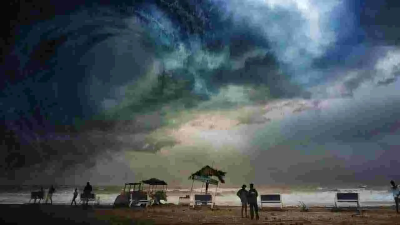 Montha Cyclone: మొంథా తుఫాన్ ప్రభావిత జిల్లాల్లో పర్యటించనున్న కేంద్ర బృందం 