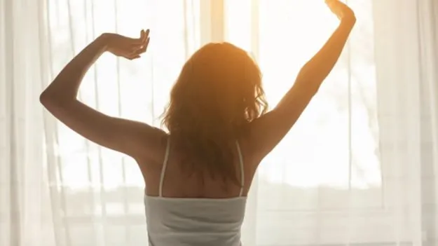 Morning Routine Tips: ఉదయం నిద్ర లేవగానే ఏం చేయాలో, ఏం చేయకూడదో తెలుసా?
