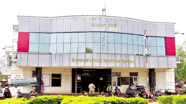 మునిసిపాలిటీల్లో ఈడీసీ