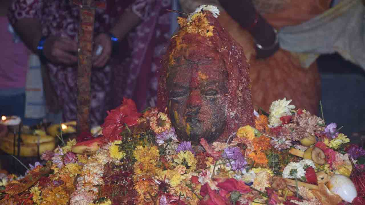  Nagula Chavithi: భక్తిశ్రద్ధలతో నాగుల చవితి.. భక్తుల ప్రత్యేక పూజలు