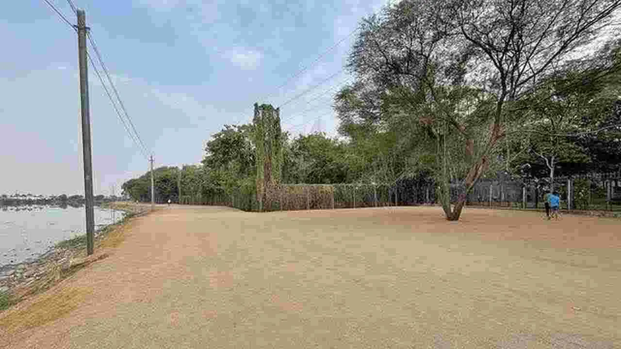 Nacharam Murder: ఖమ్మంలో మహిళ, నాచారంలో వ్యక్తి దారుణ హత్య