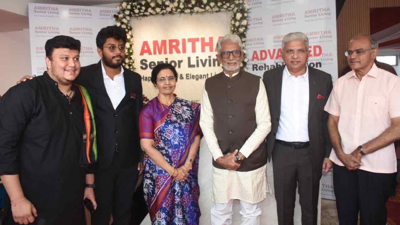 Nara  Bhuvaneswari : గచ్చిబౌలిలో అమృత సీనియర్ లివింగ్‌ను ప్రారంభించిన నారా భువనేశ్వరి 