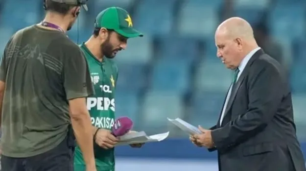 Pak Cancels Press Meet: భారత్‌తో మ్యాచ్.. పత్రికా సమావేశాన్ని రద్దు చేసుకున్న పాక్