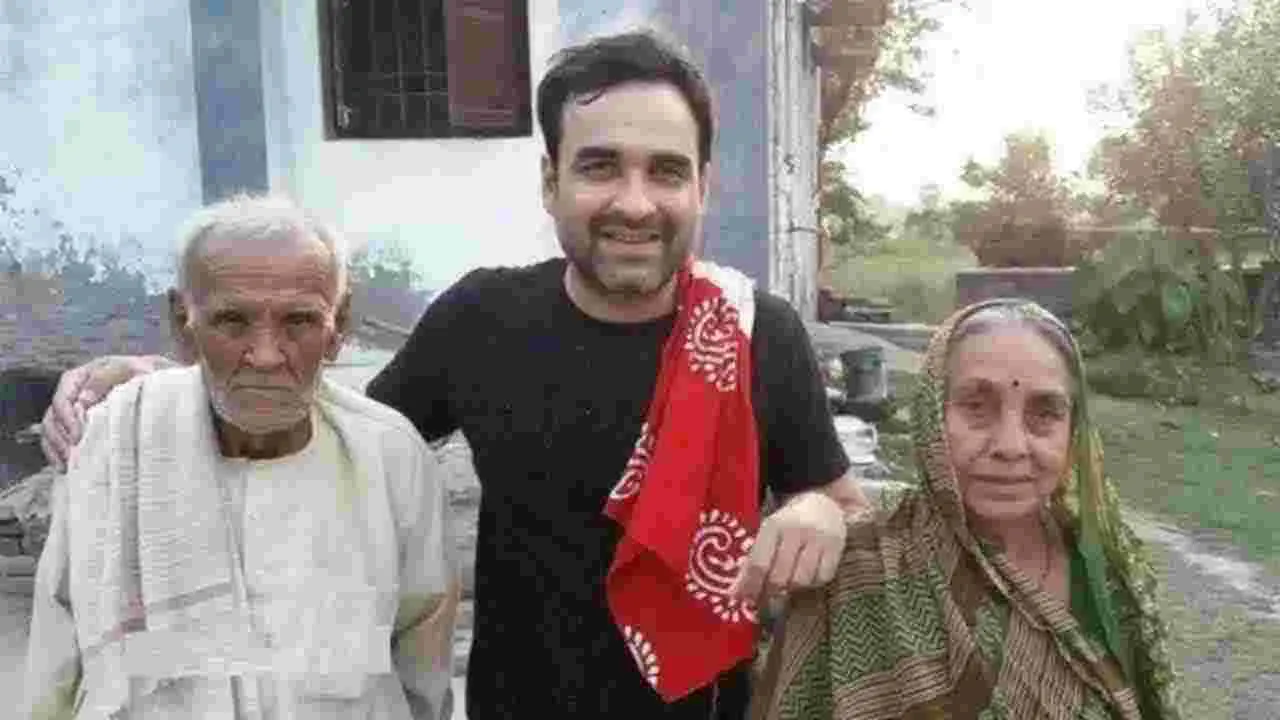 Pankaj Tripathis Mother: ప్రముఖ నటుడి తల్లి కన్నుమూత.. 