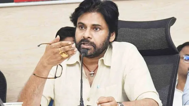 Pawan Kalyan Meeting On Officials: కాలుష్య నియంత్రణ చర్యలు వేగవంతం చేయాలి.. పవన్ కల్యాణ్‌ ఆదేశాలు