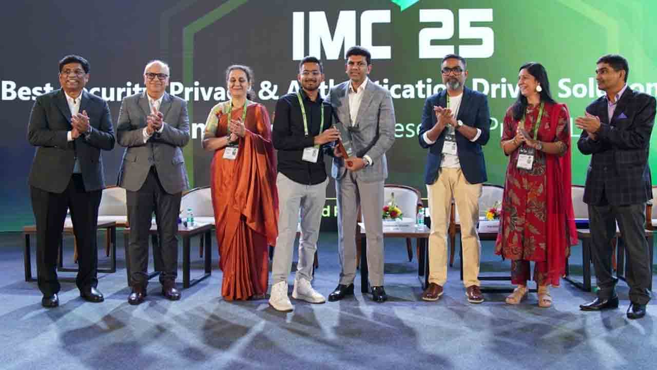 Pemmasani: ఢిల్లీలో ఇండియన్‌ మొబైల్‌ కాంగ్రెస్‌ అవార్డుల ప్రదానోత్సవం.. పాల్గొన్న కేంద్రమంత్రి పెమ్మసాని