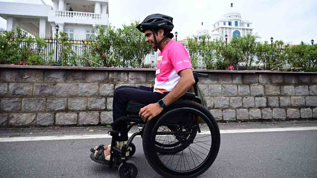 Pink Power Run 2.0 In Hyderabad:హైదరాబాద్‌లో పింక్ పవర్ రన్.. పాల్గొన్న ప్రపంచ సుందరి
