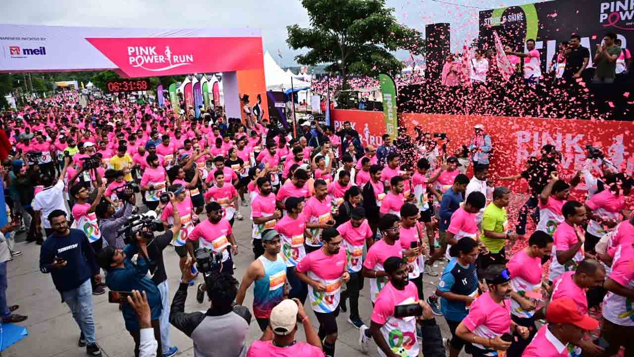 Pink Power Run 2.0 In Hyderabad:హైదరాబాద్‌లో పింక్ పవర్ రన్.. పాల్గొన్న ప్రపంచ సుందరి