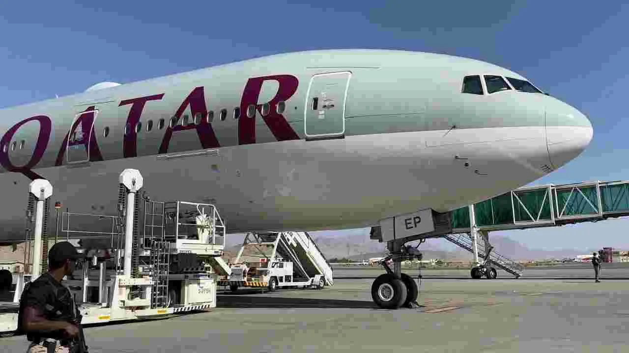 Qatar Airways Passenger Death: వెజ్ ఫుడ్ లేదని నాన్ వెజ్ తినమన్న విమానం సిబ్బంది.. ప్రయాణికుడి దుర్మరణం