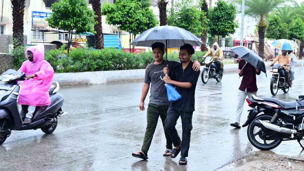 హైదరాబాద్ నగరంలో నేడు, రేపు భారీ వర్షాలు