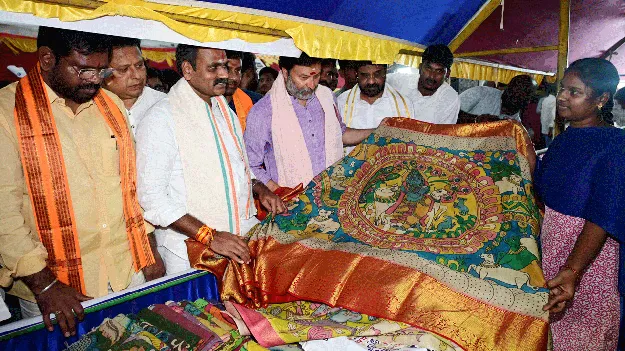 స్వదేశీ ఉత్పత్తులను ప్రోత్సహించాలి