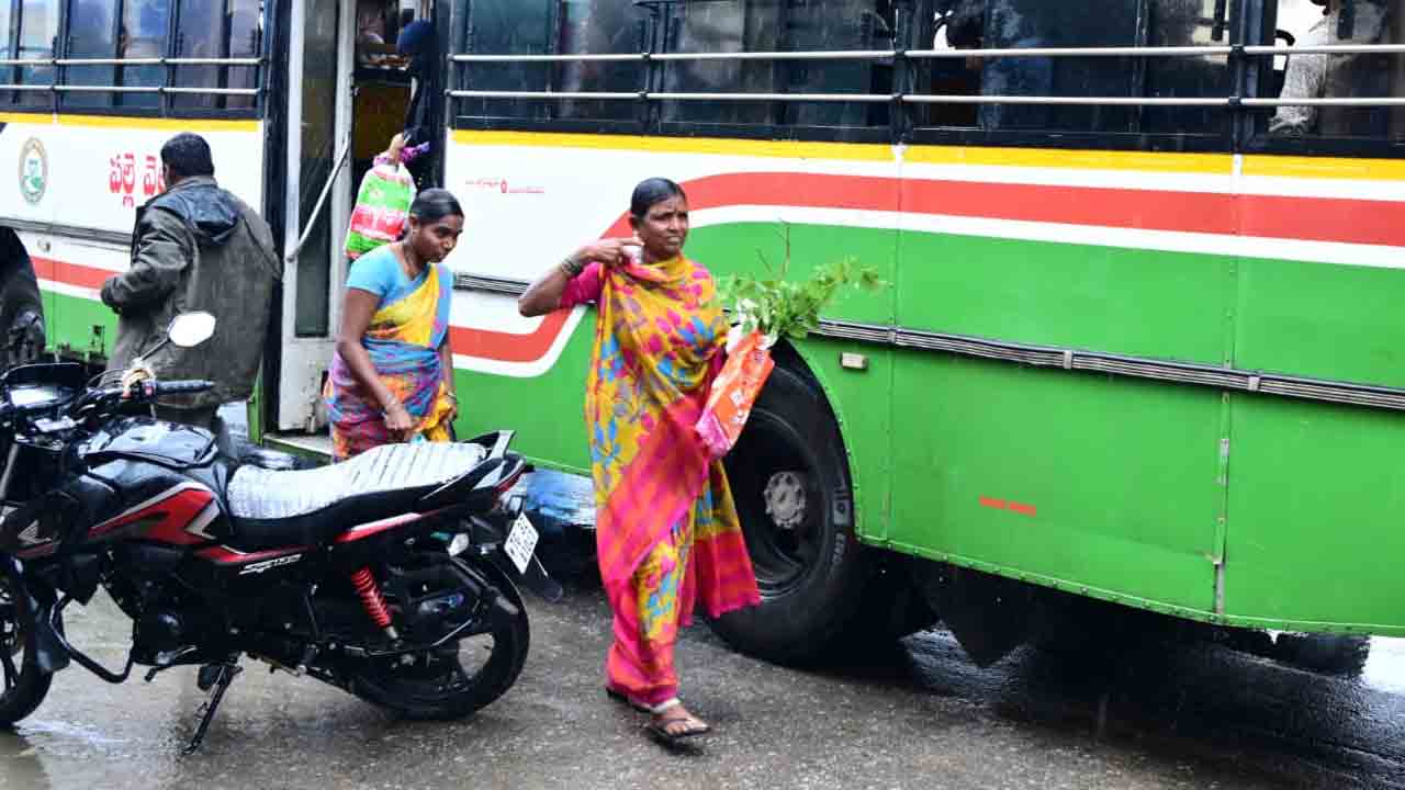 హైదరాబాద్ నగరంలో నేడు, రేపు భారీ వర్షాలు