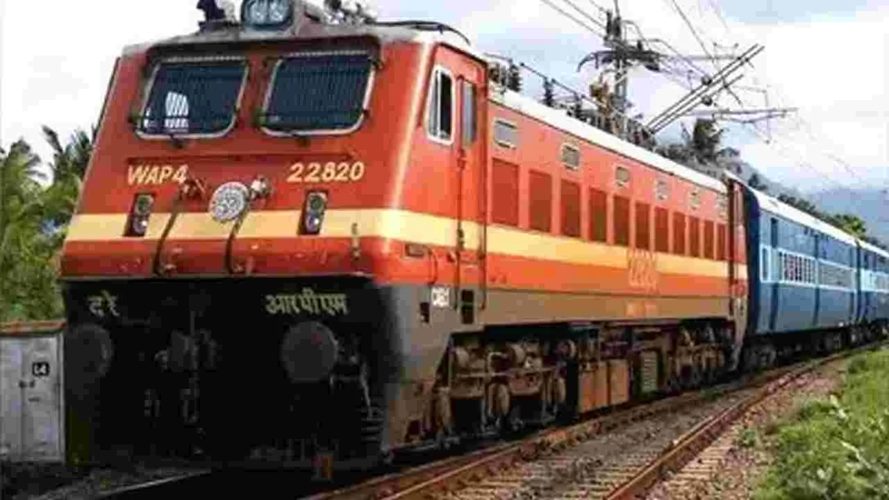 Indian Railway: రైళ్లు రద్దుపై రైల్వే శాఖ కీలక నిర్ణయం.. ప్రయాణికులకు కీలక సూచన
