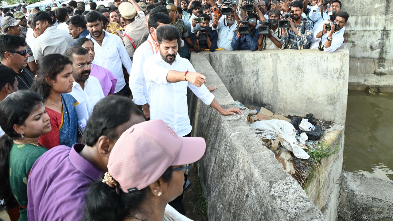 Montha Cyclone: హనుమకొండలో సీఎం రేవంత్ పర్యటన.. 