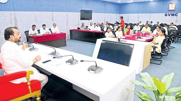 పెట్టుబడుల సదస్సుకు నగర సుందరీకరణ