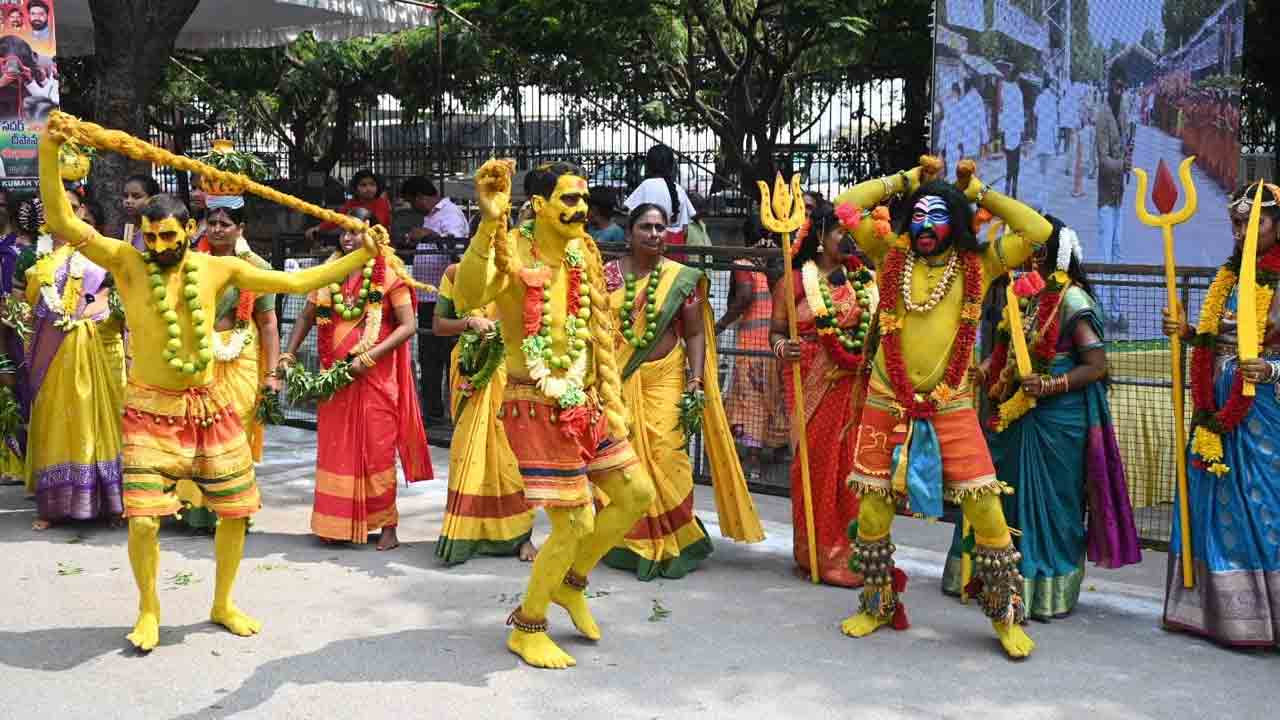 Sadar Sammelanam: ఎన్టీఆర్ స్టేడియం వద్ద సదర్ సమ్మేళనం.. ప్రారంభించిన సీఎం రేవంత్