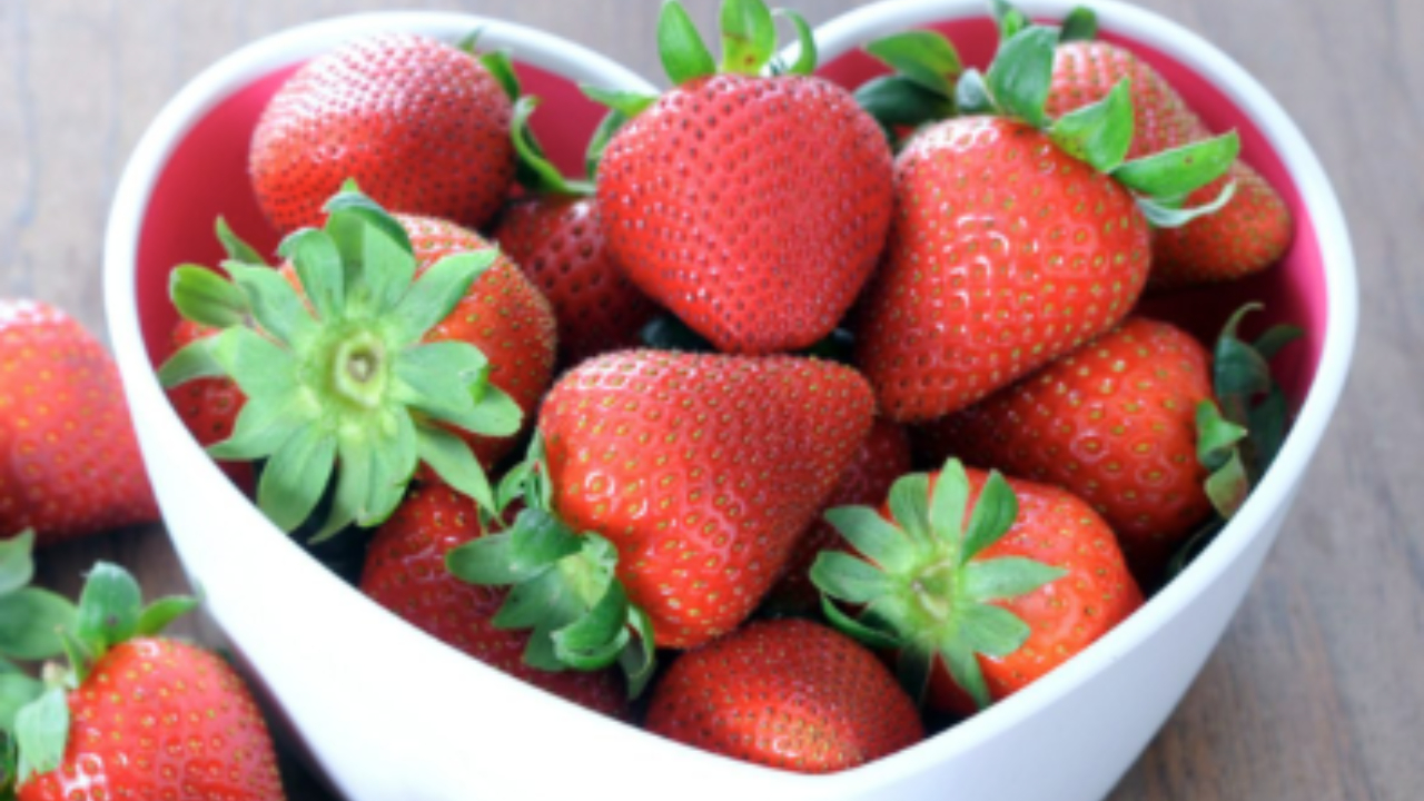 Women Fitness Tips: 30 ఏళ్ల తర్వాత మహిళలు ఈ పండ్లను తినాలి.!