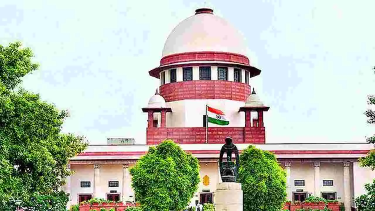 Telangana’s 42 Reservation: 42 శాతం రిజర్వేషన్లపై సుప్రీంలో రేపు విచారణ.. సిద్ధమైన ప్రభుత్వం