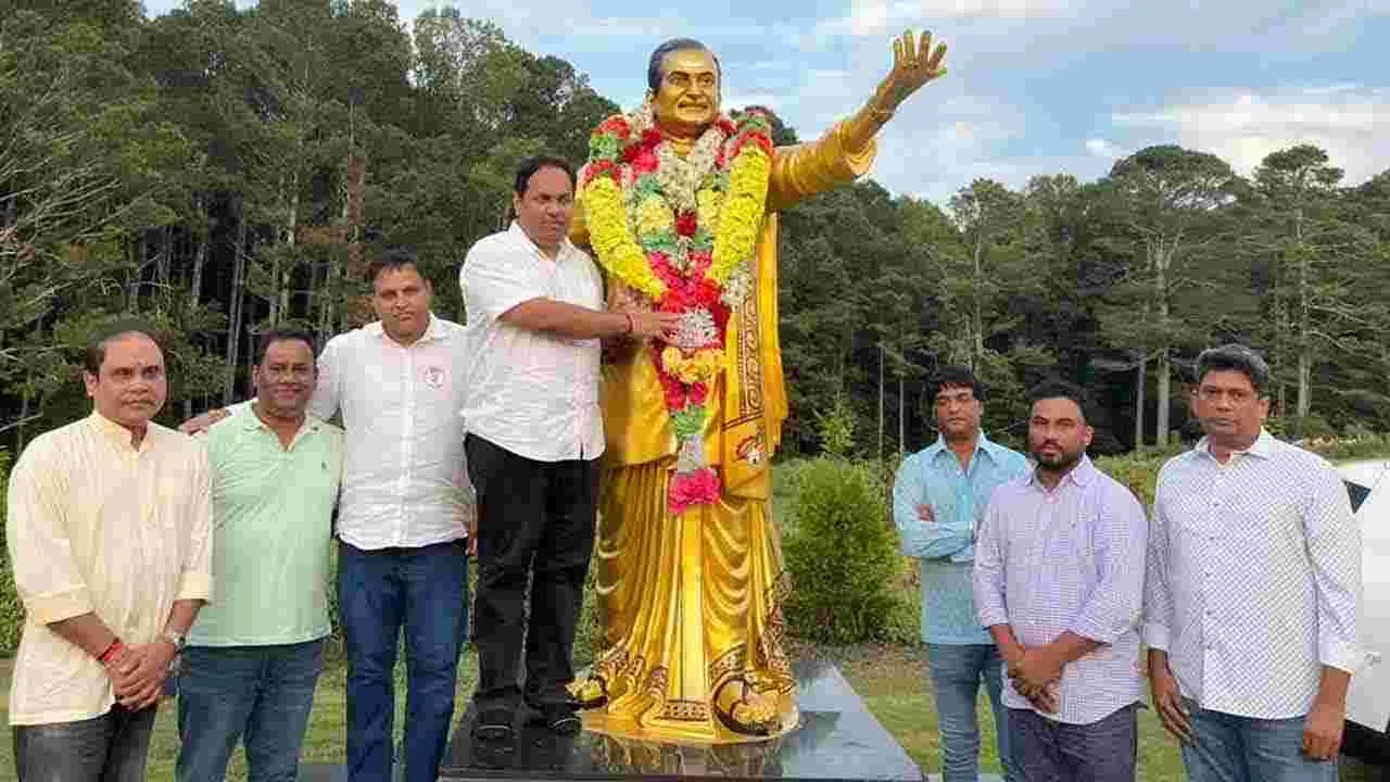 TDP Supporters in Atlanta: అట్లాంటాలో ఎన్టీఆర్‌, కోడెలకు ఘన నివాళి 