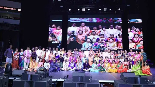 TPAD Dallas Bathukamma: అదరగొట్టిన టీపాడ్‌ బతుకమ్మ, దసరా మెగా ఈవెంట్‌