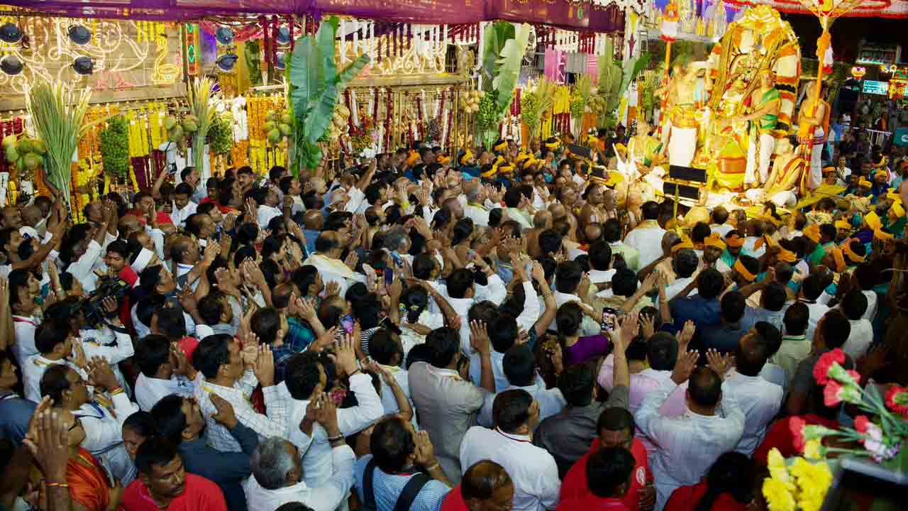 Garuda Seva In Tirumala Brahmotsavam: గరుడ వాహనంపై బ్రహ్మాండ నాయకుడు.. మురిసిపోయిన భక్త జనం