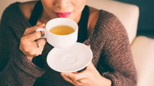 Morning Tea Habit: ఉదయం నిద్ర లేవగానే వేడి టీ తాగే అలవాటు ఉందా? 