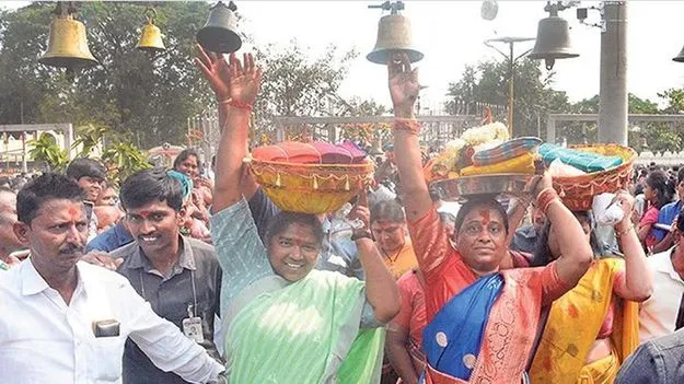 Minister Seethakka: వన దేవతల కీర్తిని చాటిచెప్పడమే లక్ష్యం