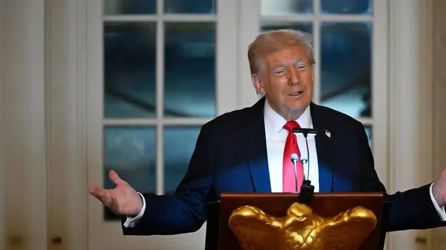 Trump Administration Government Employee: అమెరికా ప్రభుత్వ ఉద్యోగుల   తొలగింపును నిలిపివేసిన కోర్టు