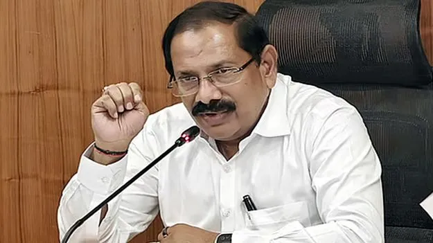 AP CS K. Vijayanand: గ్రీన్‌ హైడ్రోజన్‌ ఉత్పత్తిలో అగ్రస్థానం లక్ష్యం