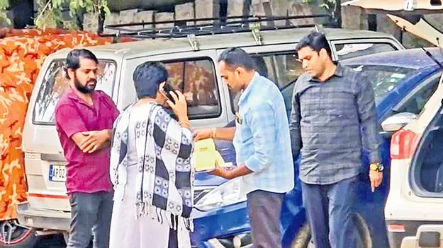 ACB Raids: ఓ ఊరినే దత్తత తీసుకునేంత..