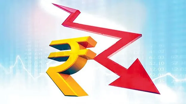 Rupee Depreciation: రూపీ.. కొత్త కనిష్ఠం 