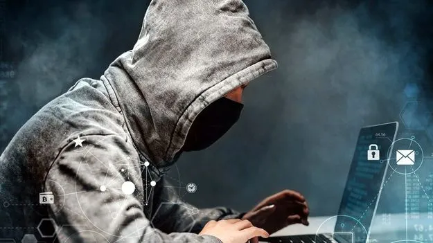 Cyber Crime: అంతర్జాతీయ సైబర్‌ ముఠా అరెస్టు