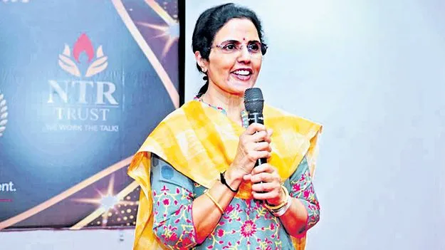 Institute of Directors: నారా భువనేశ్వరికి డిస్టింగ్విష్డ్‌ ఫెలోషిప్‌ అవార్డు