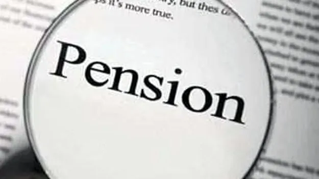Pension Issues: ఐఏఎస్‌లు-ప్రభుత్వ పెద్దలకు మధ్య క్విడ్‌ ప్రోకో