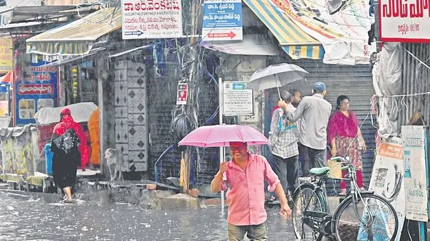 Heavy Rainfall: ఈశాన్య రుతుపవనాలు వచ్చేశాయి
