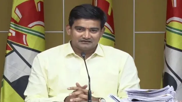 Minister Kondapalli Srinivas: పింఛన్ల పంపిణీకి 2,745 కోట్లు విడుదల