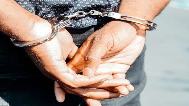  Obscene Comments: సీఎం, డిప్యూటీ సీఎంలపై అసభ్యకర పోస్టులు పెట్టిన వ్యక్తి అరెస్టు  