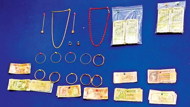 Visakhapatnam: ట్రేడింగ్‌లో నష్టపోయి సొంతింటికే కన్నం