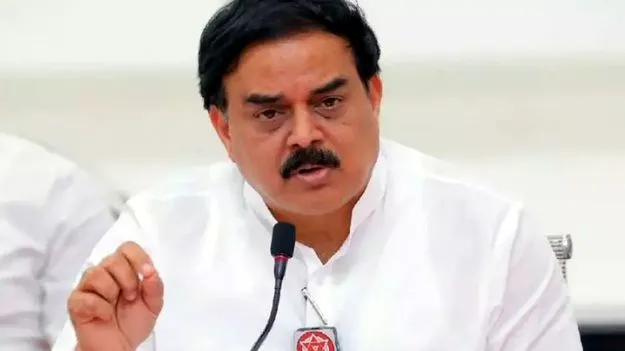 Minister Nadendla Manohar: దళారుల వ్యవస్థ నిర్మూలనకు యాప్‌