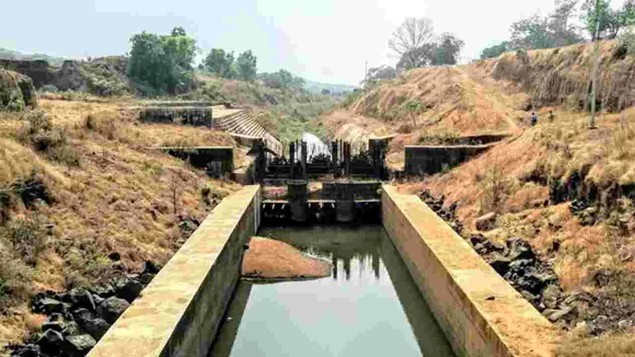 వరికెపూడిసెలను పూర్తి చేద్దాం: సీఎం
