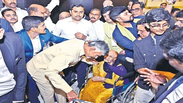 NRI Interaction: ప్రవాసులతో మమేకమై.. 