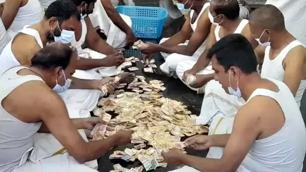 AP High Court: ఇలాగే నిద్రలో కొనసాగండి