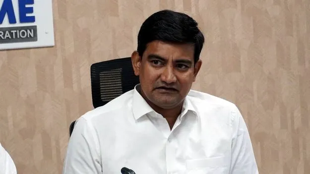 ఎంఎస్ఎంఈ పార్కుల్లో మౌలిక వసతులకు ప్రాధాన్యం: కొండపల్లి