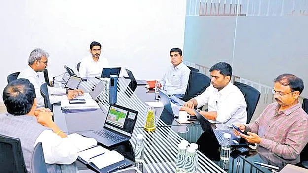 Minister Lokesh: సింగపూర్‌ పర్యటనకు ఉత్తమ టీచర్లు 