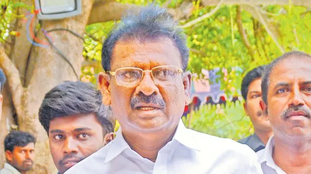 YCP Former MLA: తిప్పేస్వామి.. తప్పు సామీ.. 